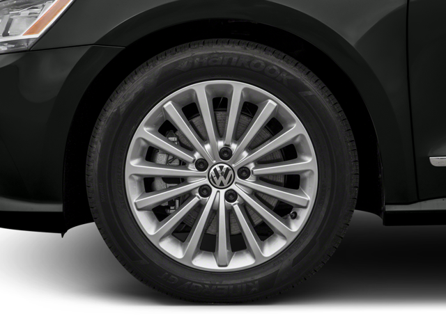 2018 Volkswagen Passat 2.0T SE w/Technology w/Technology