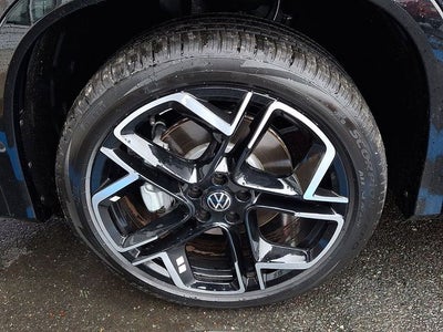 2026 Volkswagen Tiguan 2.0T SEL R-Line Turbo