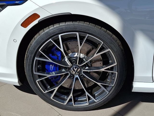 2026 Volkswagen Golf R 2.0T