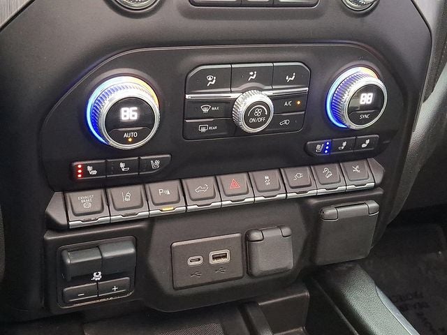 2023 GMC Sierra 3500HD Denali