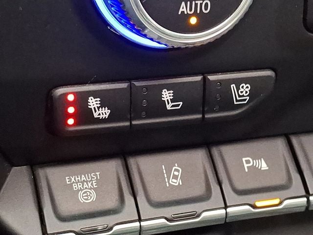 2023 GMC Sierra 3500HD Denali