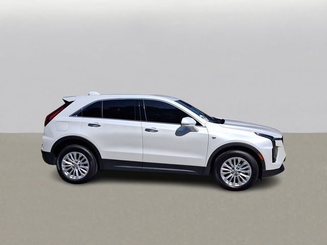 2024 Cadillac XT4 Luxury