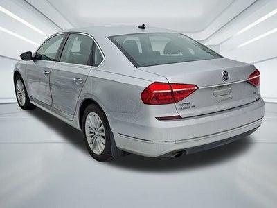 2016 Volkswagen Passat 1.8T SE