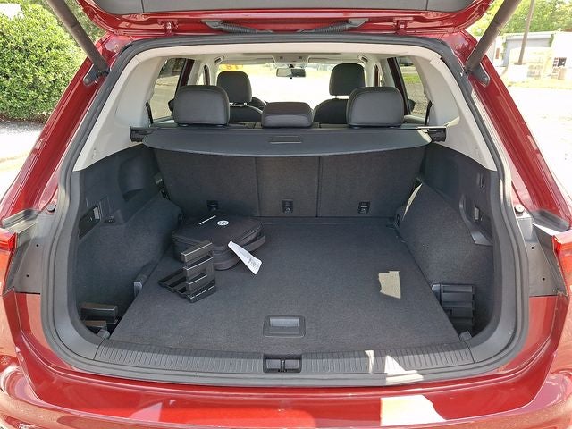 2018 Volkswagen Tiguan 2.0T SEL 4Motion