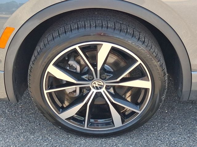 2022 Volkswagen Tiguan 2.0T SEL R-Line