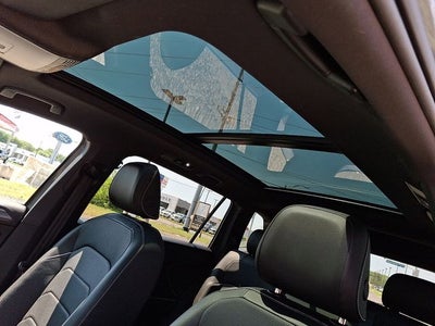 2022 Volkswagen Tiguan 2.0T SEL R-Line