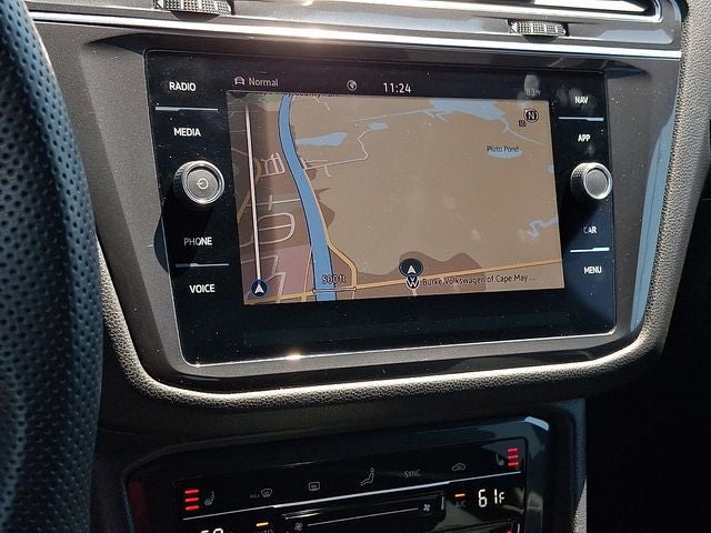 2022 Volkswagen Tiguan 2.0T SEL R-Line