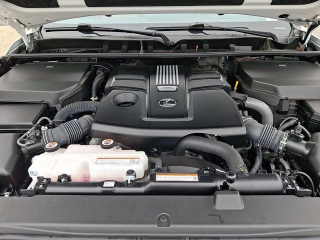 2025 Lexus LX 600 Luxury