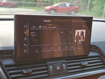 2023 Audi Q5 45 S line Premium quattro