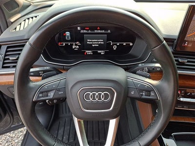 2023 Audi Q5 45 S line Premium quattro