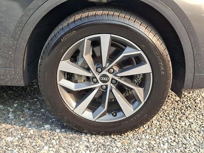 2023 Audi Q5 45 S line Premium quattro