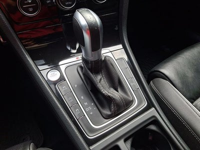 2018 Volkswagen Golf R DCC & Navigation 4Motion