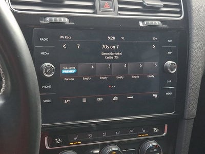 2018 Volkswagen Golf R DCC & Navigation 4Motion
